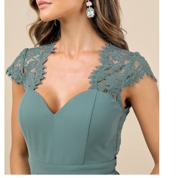 Lulus Momentous Moments Dark Sage Green Lace Backless Maxi Dress Small New NWT - Picture 3 of 4